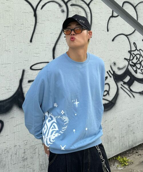 FDR(エフディーアール)の「Twinkle Bloom floopy Crewneck Black(スウェット・メンズ・その他・MEDIUM/LARGE/SMALL)」の4枚目の写真
