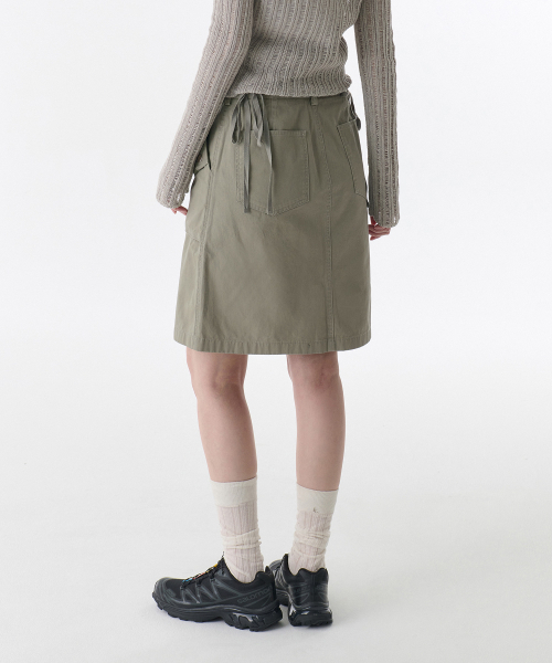 MUSINSA STANDARD WOMAN（ムシンサスタンダードウーマン）の「ウィメンズカーゴニーレングススカート[セージ]（スカート・レディース・その他・LARGE/MEDIUM/X-SMALL/SMALL）」の2枚目の写真