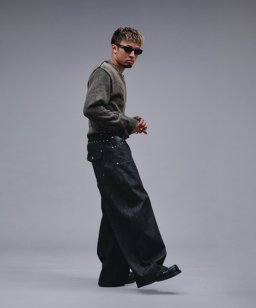 ANDER HUNK（アンダーハンク）の「Faded Cotton V-neck Knit / フェードコットンVネックニット（ニット/セーター・メンズ・ブラック・MEDIUM/SMALL/LARGE）」の19枚目の写真