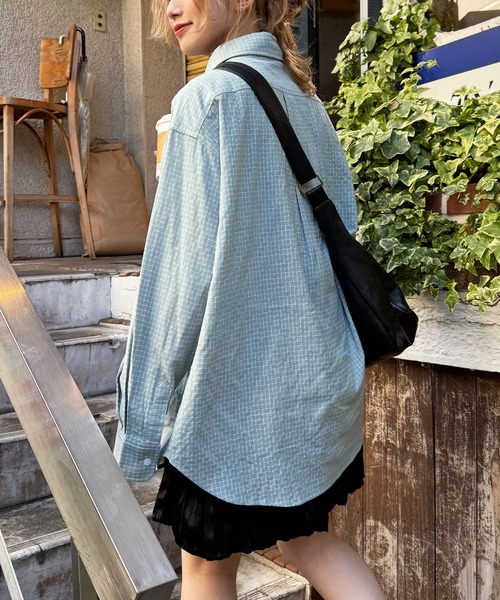 DOUBLE NAME(ダブルネーム)の「【m:rex】ミニ恐竜ワッペンウィンドウペンチェックシャツ(シャツ/ブラウス・レディース・ピンク/ホワイト/ブルー・FREE)」の22枚目の写真