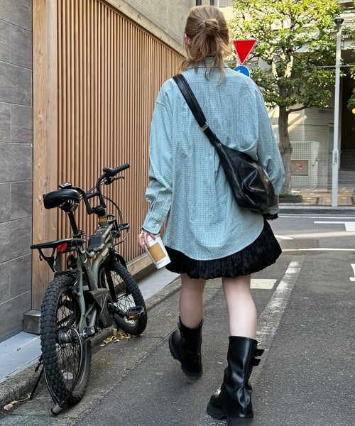 DOUBLE NAME(ダブルネーム)の「【m:rex】ミニ恐竜ワッペンウィンドウペンチェックシャツ(シャツ/ブラウス・レディース・ピンク/ホワイト/ブルー・FREE)」の4枚目の写真