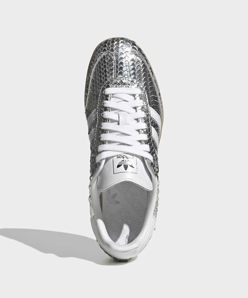 adidas（アディダス）の「サンバ / SAMBA / アディダスオリジナルス adidas Originals（スニーカー・レディース・シルバー/ブラック・22.0cm/27.5cm/28.0cm/28.5cm/29.0cm/29.5cm/22.5cm/23.0cm/23.5cm/24.5cm/25.5cm/26.0cm/26.5cm/27.0cm/25.0cm/24.0cm）」の10枚目の写真