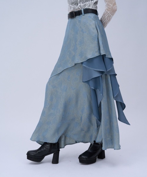 HARE（ハレ）の「ツヤジャガードティアードスカート(HARE)（スカート・レディース・ブルー/ブラック・FREE）」の2枚目の写真