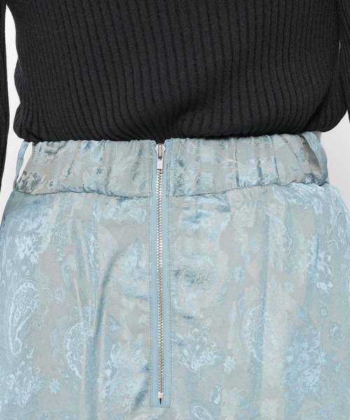 HARE（ハレ）の「ツヤジャガードティアードスカート(HARE)（スカート・レディース・ブルー/ブラック・FREE）」の22枚目の写真