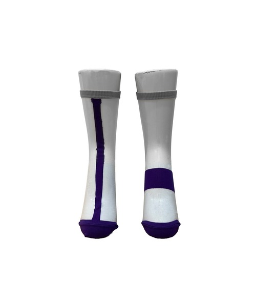 FAKUI（ファクイ）の「ASYMMETRIC LINE SEE-THROUGH SOCKS / アシンメトリーラインシースルーソックス（ソックス/靴下・レディース・ブラック×ブラック/ブラック×ブルー/グレー系その他・22.0～24.0cm）」の11枚目の写真