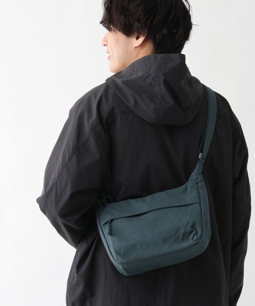 GLOBAL WORK（グローバルワーク）の「撥水ライト5ポケットショルダー/646382（ショルダーバッグ・メンズ・ブラック/アイボリー/ブルー/チャコールグレー/グリーン/ライトグレー・FREE）」の10枚目の写真