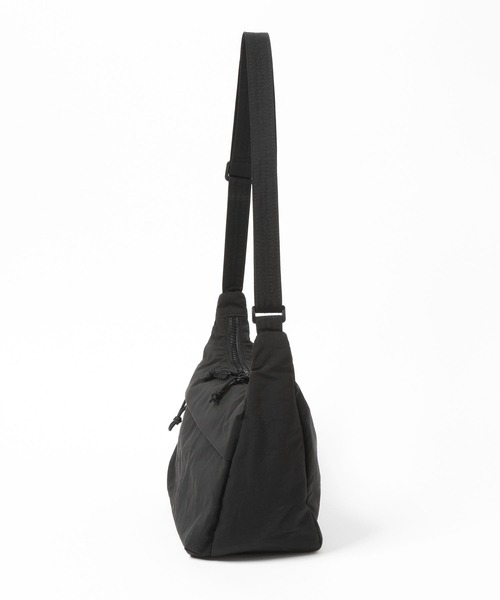 GLOBAL WORK（グローバルワーク）の「撥水ライト5ポケットショルダー/646382（ショルダーバッグ・メンズ・ブラック/アイボリー/ブルー/チャコールグレー/グリーン/ライトグレー・FREE）」の12枚目の写真