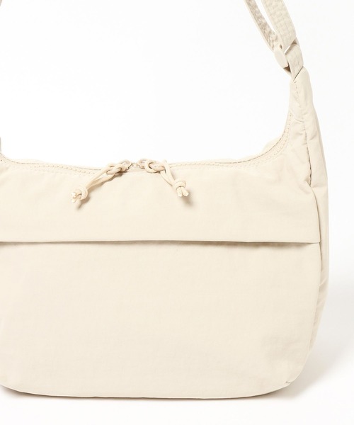 GLOBAL WORK（グローバルワーク）の「撥水ライト5ポケットショルダー/646382（ショルダーバッグ・メンズ・ブラック/アイボリー/ブルー/チャコールグレー/グリーン/ライトグレー・FREE）」の14枚目の写真