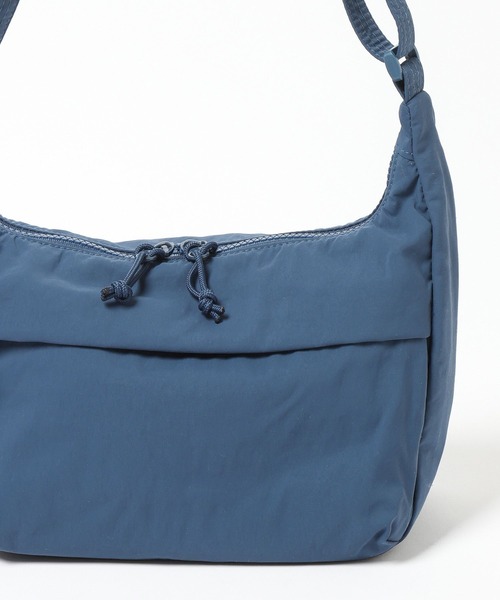 GLOBAL WORK（グローバルワーク）の「撥水ライト5ポケットショルダー/646382（ショルダーバッグ・メンズ・ブラック/アイボリー/ブルー/チャコールグレー/グリーン/ライトグレー・FREE）」の19枚目の写真