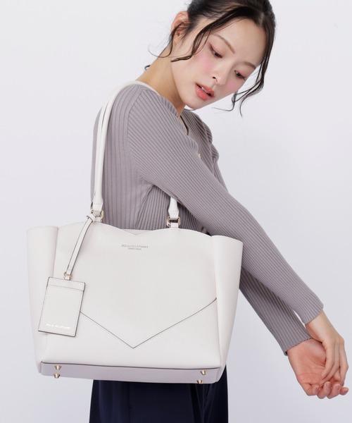 JILL by JILL STUART（ジルバイジルスチュアート）の「【再入荷】ハートカッティングA4トートバッグ（トートバッグ・レディース・ホワイト/ベージュ/ブラック・FREE）」の15枚目の写真