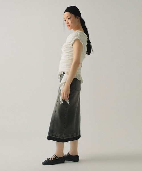 Ray BEAMS（レイビームス）の「ギャザー ドレープ Tシャツ（Tシャツ/カットソー・レディース・ブラック/ホワイト・ONE SIZE）」の8枚目の写真