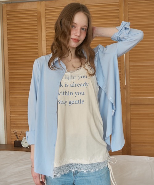 Birthday room(バースデイルーム)の「ロゴレース付キャミチュニック/logo lace cami tunic(キャミソール・レディース・アイボリー/ブルー・FREE)」の1枚目の写真