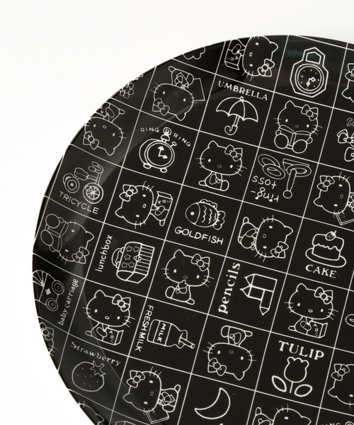 Me%(ミィパーセント)の「【HELLO KITTY】プレート 635189(食器・レディース・レッド/ゴールド/ブラック・FREE)」の18枚目の写真