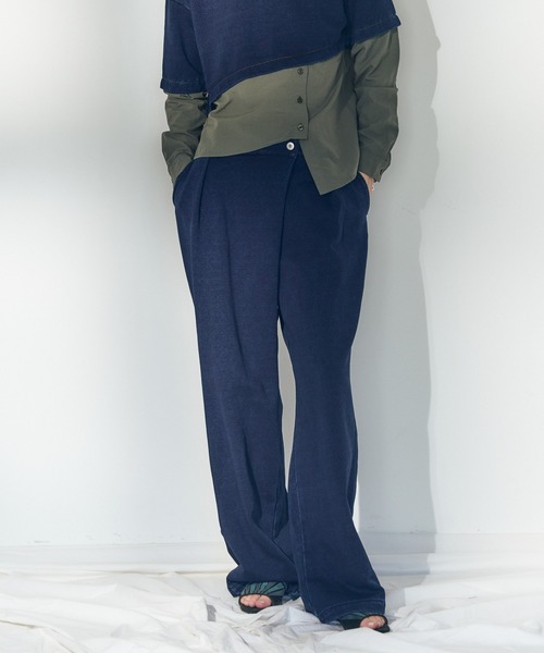 Muel Chic(ミュエルシック)の「Nove sweat denim pants ノーヴェスウェットデニムパンツ(デニムパンツ・レディース・ブルー/ブラック/インディゴブルー・SMALL/MEDIUM)」の1枚目の写真