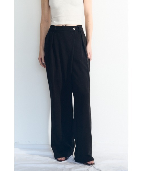 Muel Chic(ミュエルシック)の「Nove sweat denim pants ノーヴェスウェットデニムパンツ(デニムパンツ・レディース・ブルー/ブラック/インディゴブルー・SMALL/MEDIUM)」の7枚目の写真