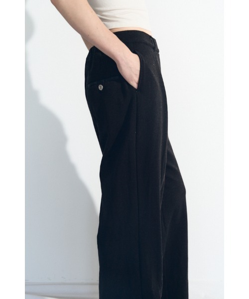Muel Chic(ミュエルシック)の「Nove sweat denim pants ノーヴェスウェットデニムパンツ(デニムパンツ・レディース・ブルー/ブラック/インディゴブルー・SMALL/MEDIUM)」の11枚目の写真