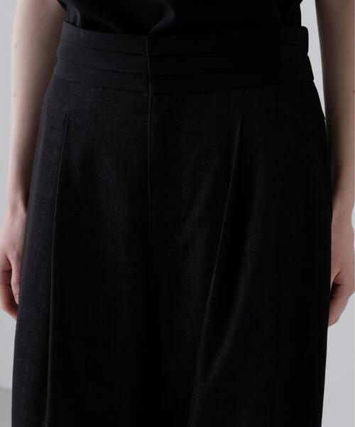 ADORE(アドーア)の「◆ハイブリッドデニムパンツ(デニムパンツ・レディース・ブラック/ベージュ・38/36)」の7枚目の写真