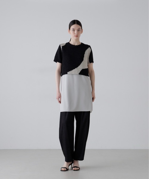 ADORE(アドーア)の「◆ハイブリッドデニムパンツ(デニムパンツ・レディース・ブラック/ベージュ・38/36)」の21枚目の写真