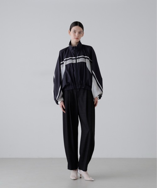 ADORE(アドーア)の「◆ハイブリッドデニムパンツ(デニムパンツ・レディース・ブラック/ベージュ・38/36)」の22枚目の写真