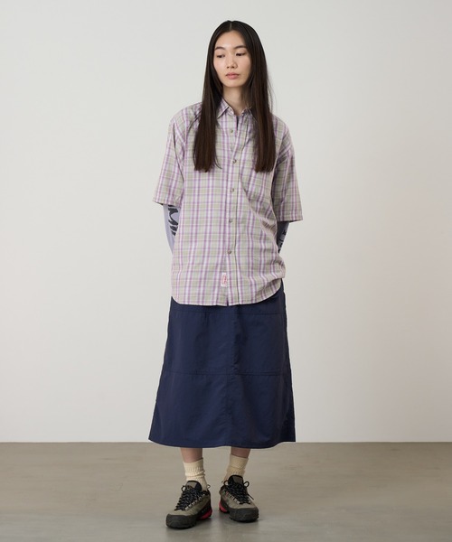Gramicci(グラミチ)の「NYLON UTILITY SKIRT|ナイロンユーティリティスカート(スカート・レディース・オリーブ/ネイビー系/ブラック/キナリ・M/L/S)」の11枚目の写真
