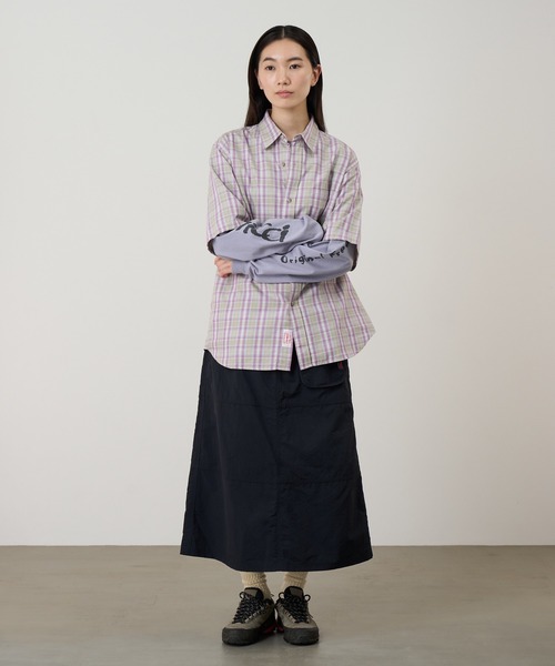 Gramicci(グラミチ)の「NYLON UTILITY SKIRT|ナイロンユーティリティスカート(スカート・レディース・オリーブ/ネイビー系/ブラック/キナリ・M/L/S)」の12枚目の写真
