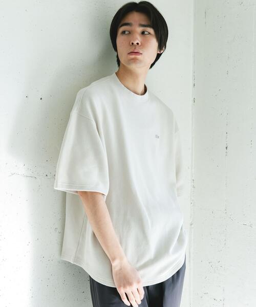 LACOSTE(ラコステ)の「『別注』LACOSTE×DOORS THICK PIQUE ROUND SHORT-SLEEVE(Tシャツ/カットソー・メンズ・グリーン/ライトブルー/アイボリー/ネイビー・3/4)」の6枚目の写真