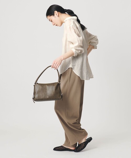 BEAUTY&YOUTH UNITED ARROWS（ビューティーアンドユースユナイテッドアローズ）の「麻 レギュラーカラー シャツ ウォッシャブル（シャツ/ブラウス・レディース・ホワイト/ブラック/コバルトブルー・FREE）」の6枚目の写真