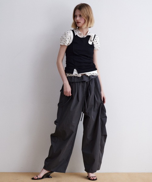 MAISON SPECIAL(メゾンスペシャル)の「Motif Layered Tank Top/モチーフ付レイヤードタンクトップ(タンクトップ・レディース・ホワイト/グレー/ライトブルー/ブラック・FREE)」の10枚目の写真