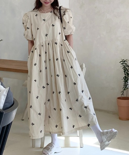 FREE STYLISTS(フリー スタイリスト)の「YUGA_YGMC Korean style ribbon embroidered French sleeve dress(ワンピース・レディース・ホワイト/ベージュ・FREE)」の18枚目の写真