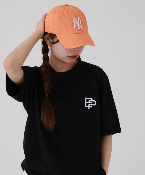 FUNALIVE(ファンアライブ)の「ワンポイント/サガラ/シルキーエアー 刺繍 ロゴ プリント 半袖 Tシャツ(Tシャツ/カットソー・メンズ・レディッシュグレー/ホワイト系3/ネイビー系2/ブラック系2/ダークグリーン/ブラック系3/ネイビー系1/ブラウン/ブラック系1/ホワイト系2/ホワイト系1/ダークグリーン系/ネイビー系3/ホワイト系7/パープル系1/ネイビー系4/ホワイト系8/パープル系2/ネイビー系5/ダークグリーン系1/ホワイト系5/ブラック系5/ブラック系6/ブラック系7/ブラウン系1/グレー系2/グレー系3/グレー系4/ブラウン系/ブラウン系2/ブラック/ダークグリーン系2/ホワイト系4/ダークグリーン系3/ブラウン系3/ホワイト系6/ブラック系/ブラック系4/ブラウン系5/グレー系1/ブラック系8/ブラウン系4/ブラック系9・LL/L/M)」の20枚目の写真