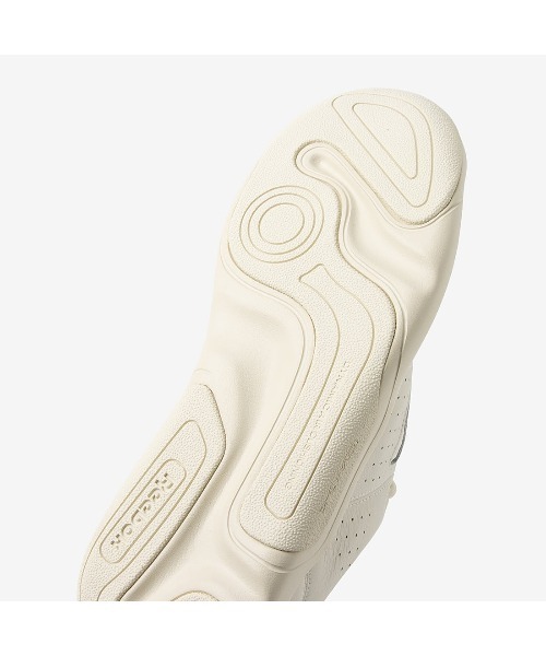 Reebok（リーボック）の「DMX コンフォート + クラシック / DMX COMFORT + CLASSIC（スニーカー・メンズ・アイボリー/ブラック/ブラウン/ホワイト×ブルー・22.5cm/23.0cm/23.5cm/24.5cm/24.0cm/25.0cm/25.5cm/26.0cm/26.5cm/27.0cm/27.5cm/28.0cm/28.5cm/29.0cm/30.0cm/31cm）」の7枚目の写真