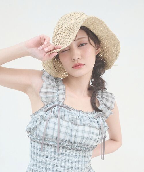 MAJESTIC LEGON(マジェスティックレゴン)の「シンプル細編みペーパーハット(ハット・レディース・ブラック/アイボリー/ベージュ・FREE)」の1枚目の写真