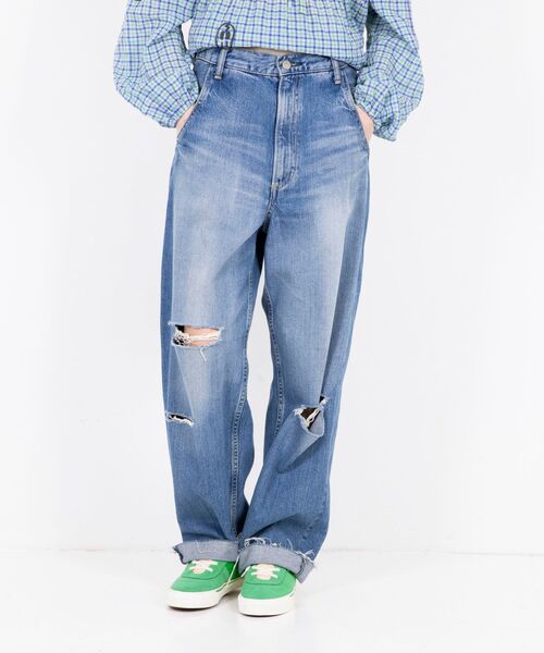 HYSTERIC GLAMOUR(ヒステリックグラマー)の「RESIZE加工 デニムストレートパンツ(デニムパンツ・レディース・ライトインディゴブルー・25inch/24inch/28inch/27inch/26inch)」の3枚目の写真