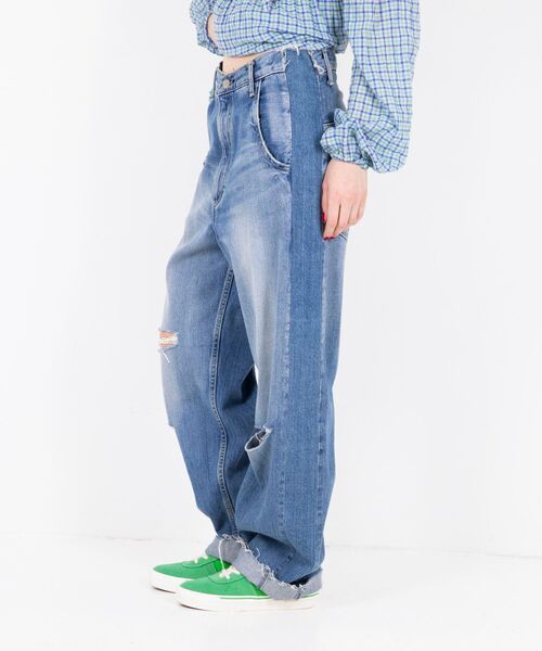 HYSTERIC GLAMOUR(ヒステリックグラマー)の「RESIZE加工 デニムストレートパンツ(デニムパンツ・レディース・ライトインディゴブルー・25inch/24inch/28inch/27inch/26inch)」の4枚目の写真
