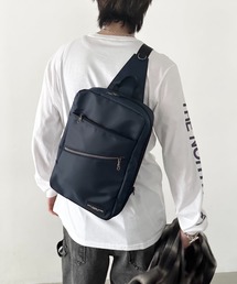 MAFA PACIFIC LIMITED（マファパシフィックリミテッド）の「[A4サイズ対応]簡易保冷温ポケット付き ボディバッグ/ワンショルダー（ボディバッグ/ウエストポーチ）」