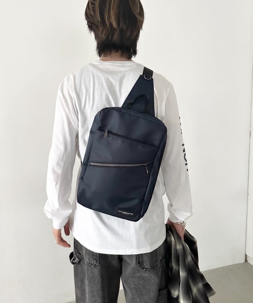 MAFA PACIFIC LIMITED（マファパシフィックリミテッド）の「[A4サイズ対応]簡易保冷温ポケット付き ボディバッグ/ワンショルダー（ボディバッグ/ウエストポーチ・メンズ・ネイビー/ブラック・FREE）」の10枚目の写真