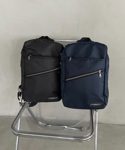 MAFA PACIFIC LIMITED（マファパシフィックリミテッド）の「[A4サイズ対応]簡易保冷温ポケット付き ボディバッグ/ワンショルダー（ボディバッグ/ウエストポーチ・メンズ・ネイビー/ブラック・FREE）」の15枚目の写真