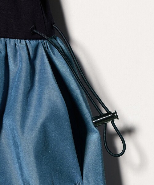 UNITED ARROWS（ユナイテッドアローズ）の「カット コンビ ドッキング ワンピース（ワンピース・レディース・ネイビー/ブラック/オフホワイト・FREE）」の20枚目の写真