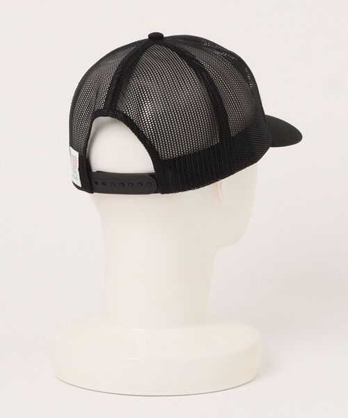 TOPO DESIGNS(トポデザインズ)の「【TOPO DESIGNS】PATCH MESH TRUCKER - DESERT DUSK(キャップ・メンズ・ブラック・フリー)」の2枚目の写真