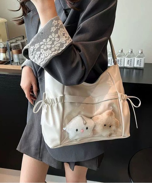 LA VORAGINE(ラ ヴォラジネ)の「痛バッグ 推し活 ショルダー リュック クリアポケット リボン 3way ショルダーバッグ チャームなし(ショルダーバッグ・レディース・シルバー/ブラウン/ブラック/アイボリー・FREE)」の2枚目の写真