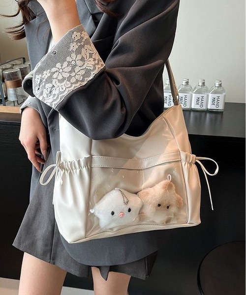 LA VORAGINE(ラ ヴォラジネ)の「痛バッグ 推し活 ショルダー リュック クリアポケット リボン 3way ショルダーバッグ チャームなし(ショルダーバッグ・レディース・シルバー/ブラウン/ブラック/アイボリー・FREE)」の11枚目の写真