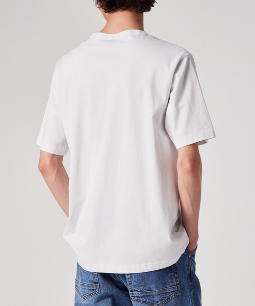 PS Paul Smith（ピーエスポールスミス）の「Drawn by Paul "Striped Car" Tシャツ / 162704 220X（Tシャツ/カットソー・メンズ・ホワイト/ネイビー・XX-LARGE/MEDIUM/SMALL/X-LARGE/LARGE）」の5枚目の写真