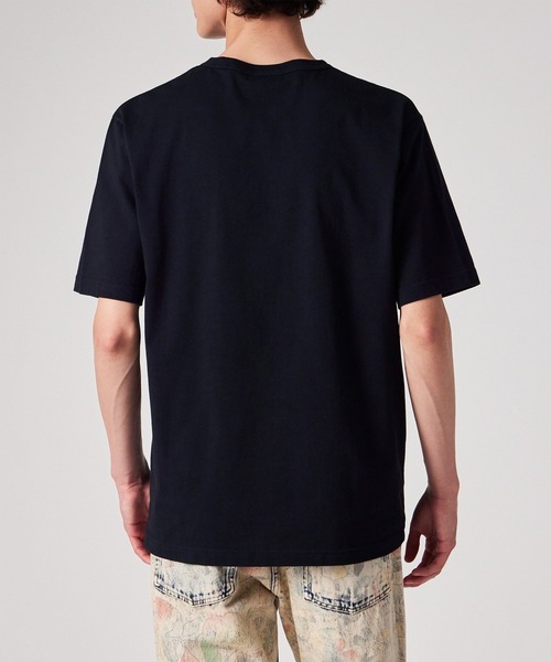 PS Paul Smith（ピーエスポールスミス）の「Drawn by Paul "Striped Car" Tシャツ / 162704 220X（Tシャツ/カットソー・メンズ・ホワイト/ネイビー・XX-LARGE/MEDIUM/SMALL/X-LARGE/LARGE）」の11枚目の写真