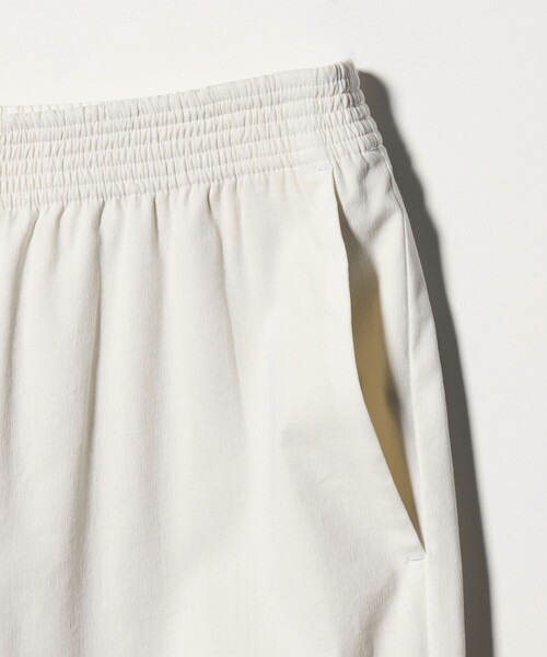 UNITED ARROWS(ユナイテッドアローズ)の「NALYA クロップドパンツ OFF WHITE(スラックス・レディース・オフホワイト・36/38/34/40)」の10枚目の写真