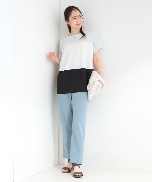 SHOO・LA・RUE(シューラルー)の「【S-LL/洗濯機可/体型カバー】3段切り替え 1枚で主役になるドルマントップス(Tシャツ/カットソー・レディース・グレー系4/イエロー系その他6/ブラック系4/カーキ系3・04/03/02/01)」の7枚目の写真