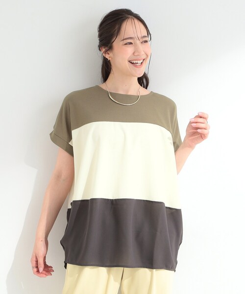 SHOO・LA・RUE(シューラルー)の「【S-LL/洗濯機可/体型カバー】3段切り替え 1枚で主役になるドルマントップス(Tシャツ/カットソー・レディース・グレー系4/イエロー系その他6/ブラック系4/カーキ系3・04/03/02/01)」の13枚目の写真