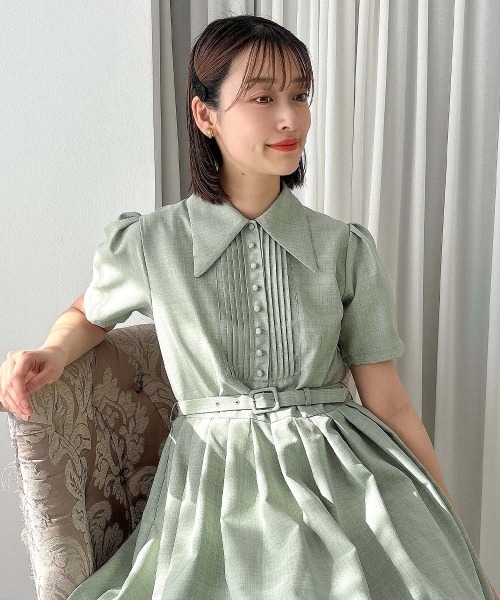 an another angelus(アンアナザーアンジェラス)の「アーチドカラーピンタックヨークワンピース/fint フィント(ワンピース・レディース・ライトブルー/ピンク/ライトグリーン・FREE)」の4枚目の写真