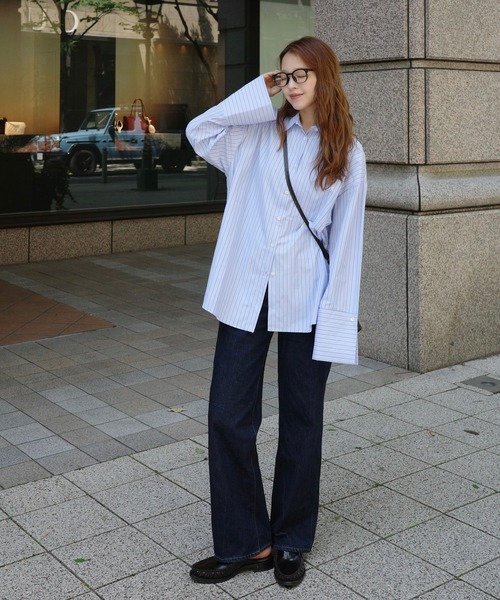 merrylatte(メリーラテ)の「ストライプビッグカフスシャツ(Tシャツ/カットソー・レディース・ブルー・FREE)」の4枚目の写真