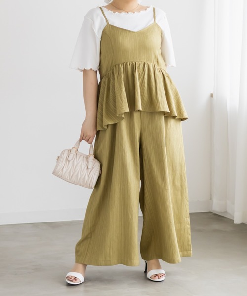 CLETTE(クレット)の「CLETTEオリジナルペプラムサロペット(サロペット/オーバーオール・レディース・オリーブ/ネイビー/ブラック・LL/4L/3L)」の1枚目の写真