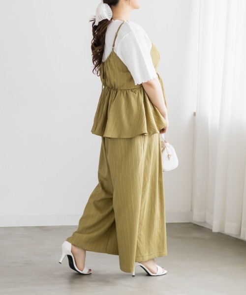 CLETTE(クレット)の「CLETTEオリジナルペプラムサロペット(サロペット/オーバーオール・レディース・オリーブ/ネイビー/ブラック・LL/4L/3L)」の8枚目の写真